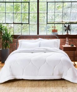 Buffy Cloud Comforter - Hypoallergenic Eucalyptus Fabric - Full/Queen